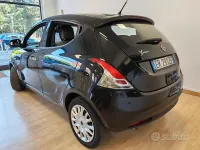 Usata Lancia Ypsilon 69 CV (50 kW) 2013 Nero Utilitaria