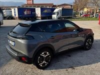 Usata Peugeot e-2008 GT 61 kW (84 CV) 2023 Grigio SUV