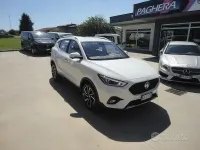 Usata MG ZS Luxury 111 CV (81 kW) 2023 Bianco SUV
