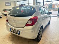 Usata Opel Corsa Edition 85 CV (62 kW) 2014 Bianco Berlina