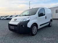 Usata Peugeot Bipper 80 CV (58 kW) 2016 Bianco Monovolume