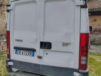 Usata Iveco Daily 95 CV (69 kW) 2004 Bianco Furgone
