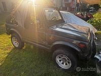 Usata Suzuki Samurai 69 CV (50 kW) 1997 Grigio SUV