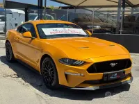 Usata Ford Mustang GT 450 CV (330 kW) 2022 Giallo Coupé