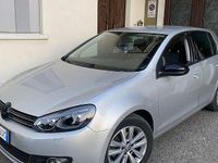 Usata VW Golf VI 105 CV (77 kW) 2011 Utilitaria