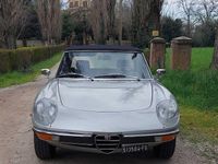 Usata Alfa Romeo Spider 103 CV (75 kW) 1982 Argento Cabrio