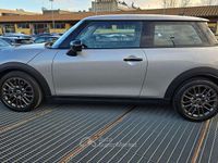 Usata Mini Cooper SE Essential 114 kW (156 CV) 2024 Gray Utilitaria