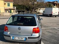 Begagnad VW Golf IV 75 HK (55 kW) 2000 Grå Sedan