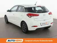 Occasion Hyundai i20 Blackline 85 ch (62 kW) 2017 Blanc Berline