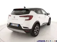 Usata Renault Captur Techno 140 CV (102 kW) 2023 Bianco SUV