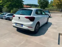 Usata VW Polo 80 CV (58 kW) 2021 Bianco Utilitaria