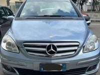 Usata Mercedes B200 Chrome 140 CV (102 kW) 2009 Monovolume