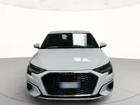 Usata Audi A3 Advanced 150 CV (110 kW) 2021 Bianco ghiacciaio metallizzato Berlina