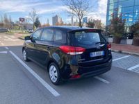 usata Kia Carens 1.7 crdi 115cv 6marce 180.000km garanzia12m