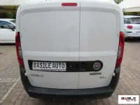 Usata Fiat Doblò Easy 90 CV (66 kW) 2017 Bianco Monovolume