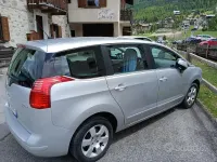 Usata Peugeot 5008 112 CV (82 kW) 2011 Monovolume
