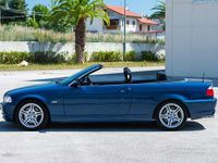 Usata BMW 330 Efficient Dynamics 2001 Blu Cabrio