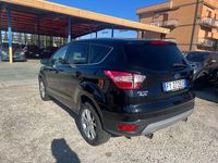 Usata Ford Kuga S 120 CV (88 kW) 2019 Nero SUV