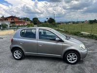 usata Toyota Yaris 1.3i 16V cat 5 porte Sol