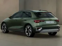 Nuova Audi A3 Business 150 CV (110 kW) 2025 Verde district metallizzato Berlina
