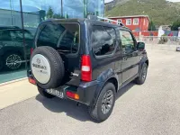 Usata Suzuki Jimny 86 CV (63 kW) 2015 Nero SUV