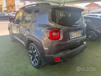 Usata Jeep Renegade Limited 130 CV (95 kW) 2020 Grigio SUV
