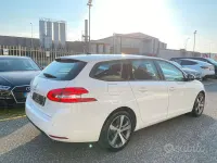 Usata Peugeot 308 GT-line 131 CV (96 kW) 2020 Bianco Berlina