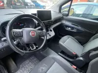 Usata Fiat e-Doblò Launch Edition 56 kW (77 CV) 2023 Blu Monovolume