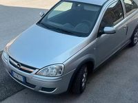 Usata Opel Corsa 75 CV (55 kW) 2003 Utilitaria
