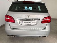 Usata Mercedes B180 Premium 109 CV (80 kW) 2018 Argento Utilitaria