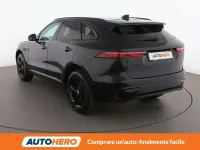 Begagnad Jaguar F-Pace R-Dynamic 204 HK (150 kW) 2022 Svart SUV