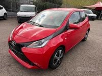Usata Toyota Aygo Cool 69 CV (50 kW) 2016 Rosso Utilitaria