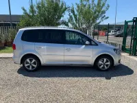 Usata VW Touran Highline 140 CV (102 kW) 2012 Grigio Monovolume