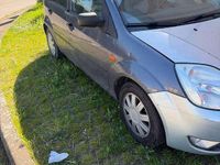 Second-hand Ford Fiesta Ghia 79 CP (58 kW) 2002 Hatchback