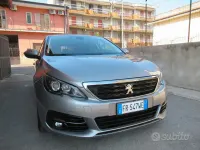 Usata Peugeot 308 Business-Line 131 CV (96 kW) 2018 Grigio Berlina