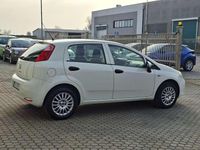 Usata Fiat Punto Street 69 CV (50 kW) 2015 Bianco Utilitaria