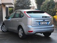 Usata Ford Focus 116 CV (85 kW) 2008 Argento Berlina