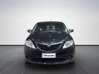 Usata Lancia Ypsilon Silver 69 CV (50 kW) 2018 Nero Utilitaria
