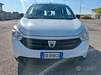 Usata Dacia Lodgy 90 CV (66 kW) 2013 Bianco Monovolume