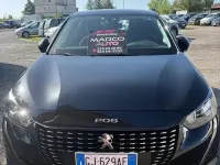 Usata Peugeot 208 102 CV (75 kW) 2022 Nero Utilitaria