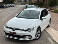 Usata VW Golf Life 110 CV (80 kW) 2022 Bianco Berlina