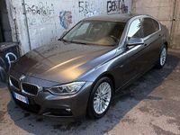 Usata BMW 320 Luxury Line 184 CV (135 kW) 2012 Grigio Berlina