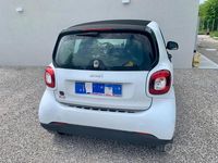 Usata Smart ForTwo Electric Drive Passion 41 kW (56 CV) 2019 Bianco Utilitaria