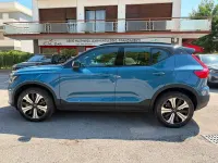 Usata Volvo XC40 Core 80 kW (109 CV) 2023 Blu/azzurro SUV