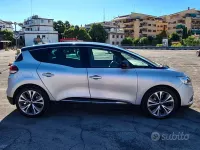 Usata Renault Scénic Intens 120 CV (88 kW) 2019 Grigio Monovolume