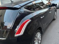 Usata Lancia Delta 120 CV (88 kW) 2009 Nero Utilitaria