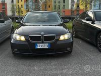Usata BMW 320 150 CV (110 kW) 2005 Blu Berlina