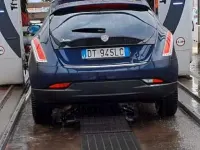 Usata Lancia Delta 2009 Blu Utilitaria