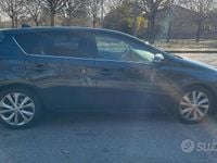 Usata Toyota Auris Lounge 2016 Blu Berlina