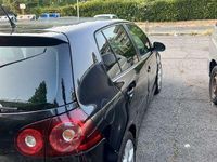 Usata VW Golf V Trendline 105 CV (77 kW) 2007 Berlina